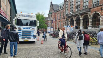 Camera's tegen vandalisme op Broerplein voor het Academiegebouw