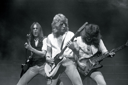 nightride-status-quo-tribute